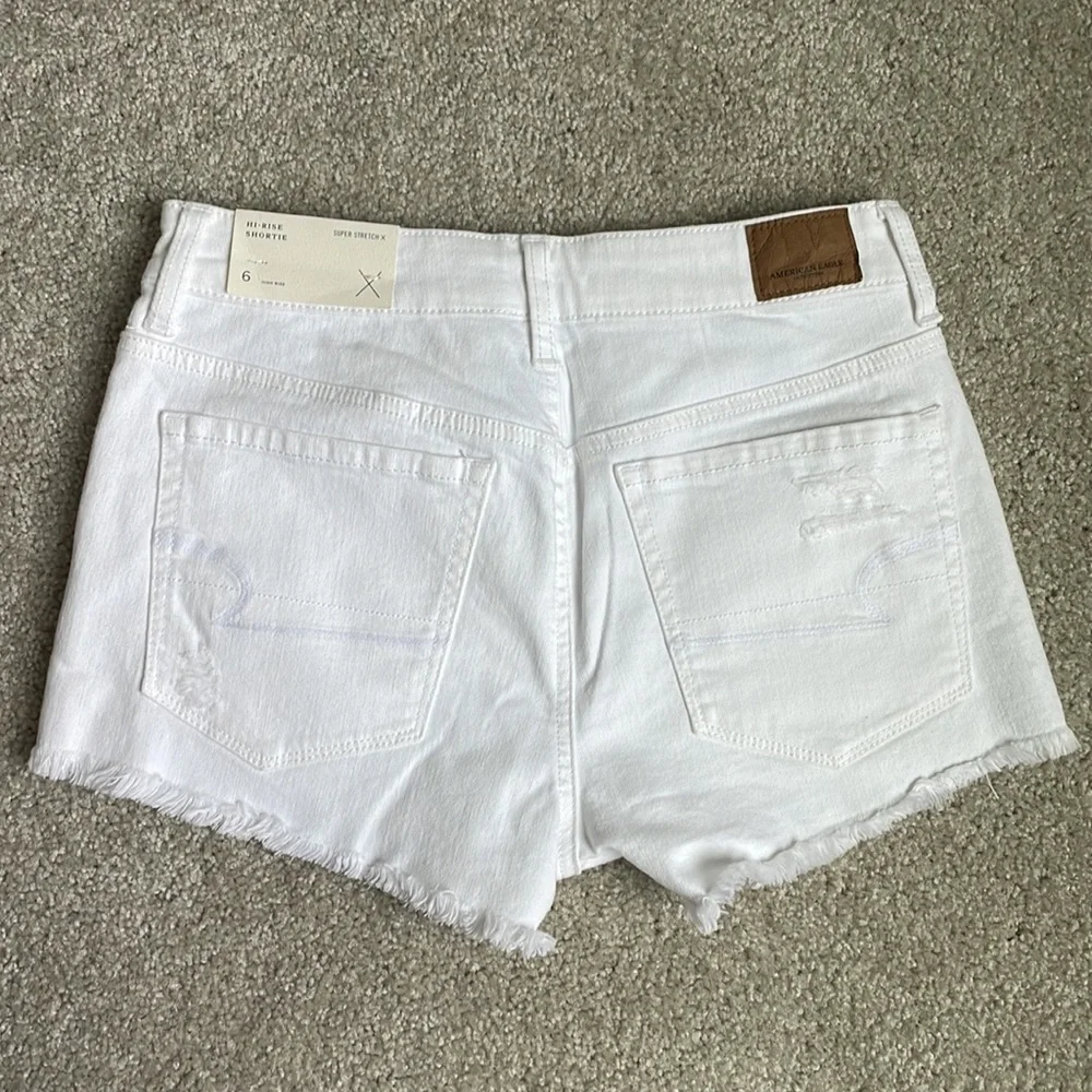 American Eagle Hi-Rise Shortie Jean Shorts - Picture 3 of 4